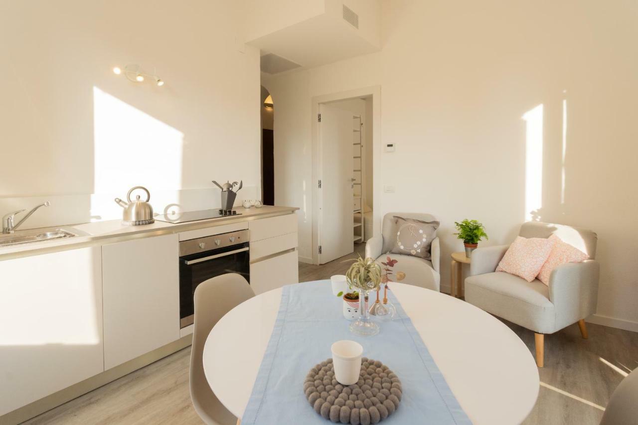 The Little Prince Apartment By Rent All Комо Екстериор снимка